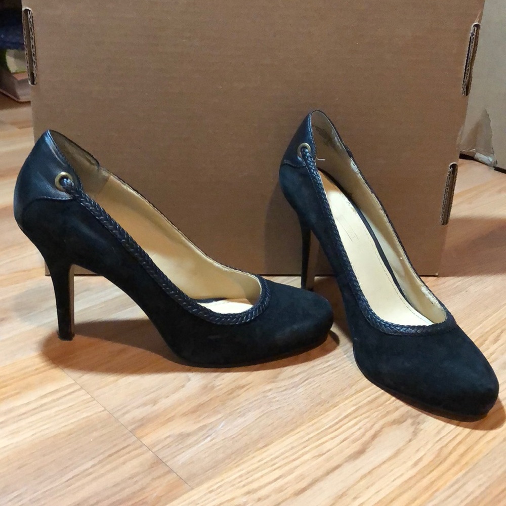 Black heels